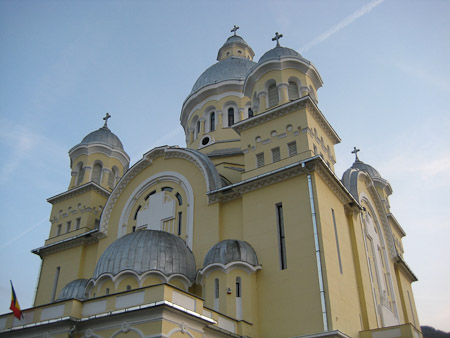 25 The Orthodox cathedral opposite the Clothing Bank